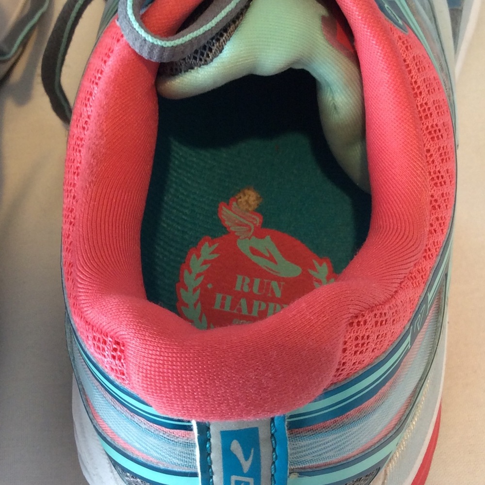 Brooks Revenna 7 - Picture 7 of 9